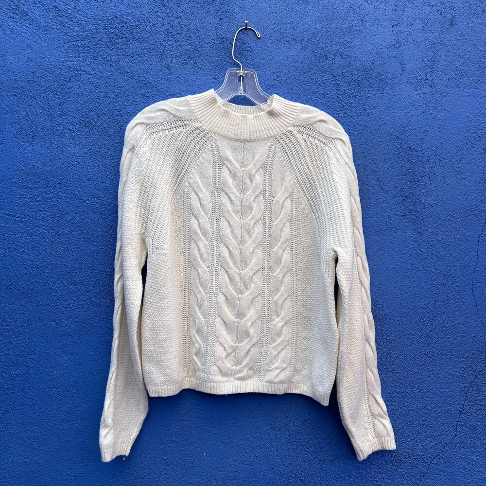 banana republic cream italian recycled wool cableknit sweater